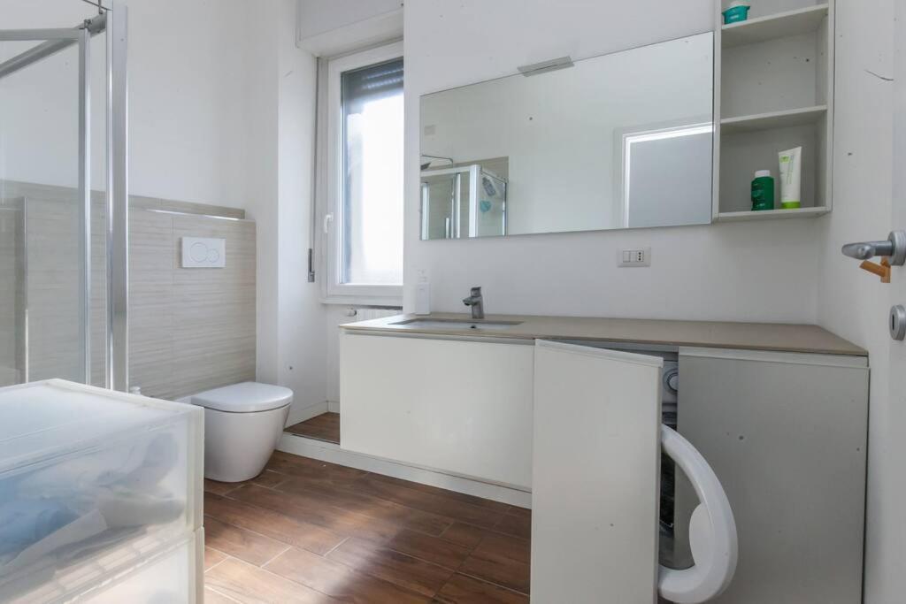 Bocconi And Navigli Apartment Милан Экстерьер фото
